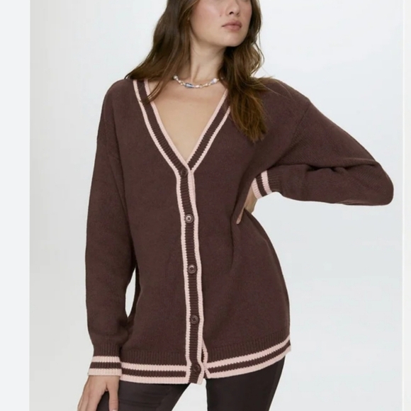 Aritzia Sweaters - Sunday Best Aritzia Lamora Cardigan Dark Brown with Pink Accents Size M